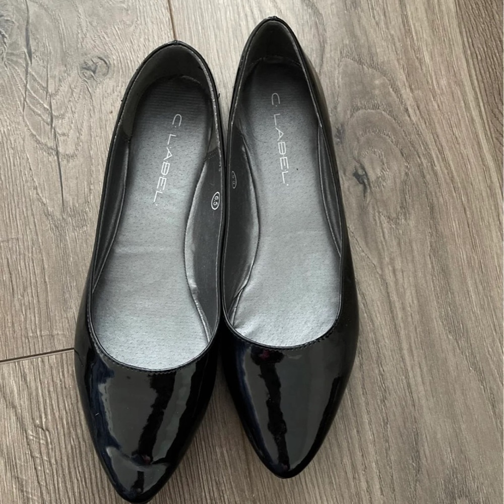 Black flats